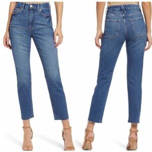 GOOD AMERICAN Good Legs Straight Raw Hem Jeans